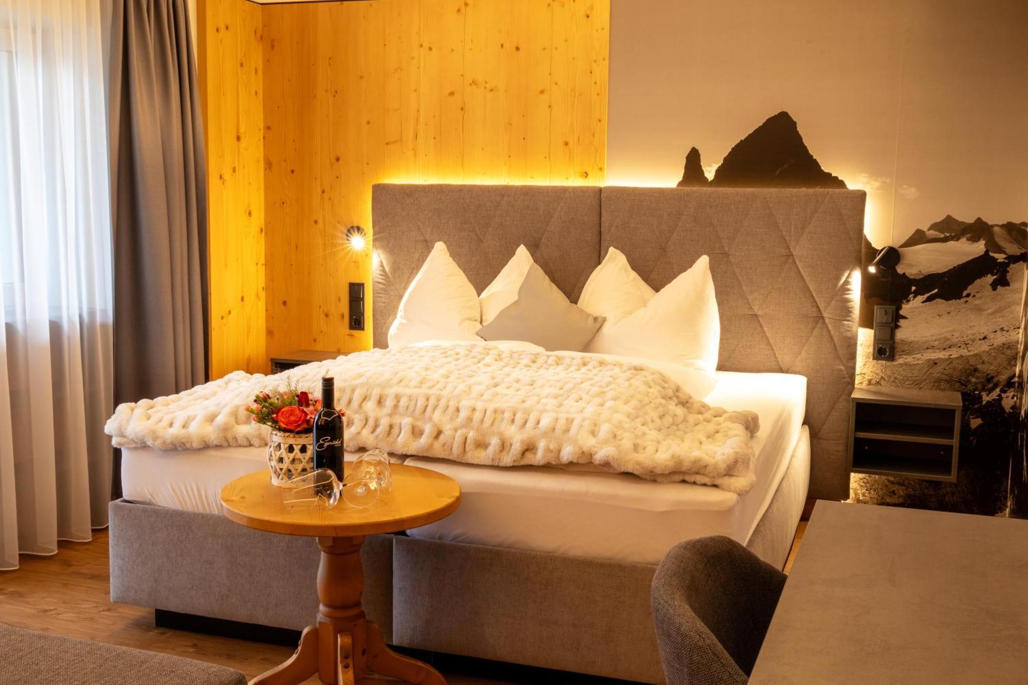 Eggerstueberl Otel Ischgl Dış mekan fotoğraf