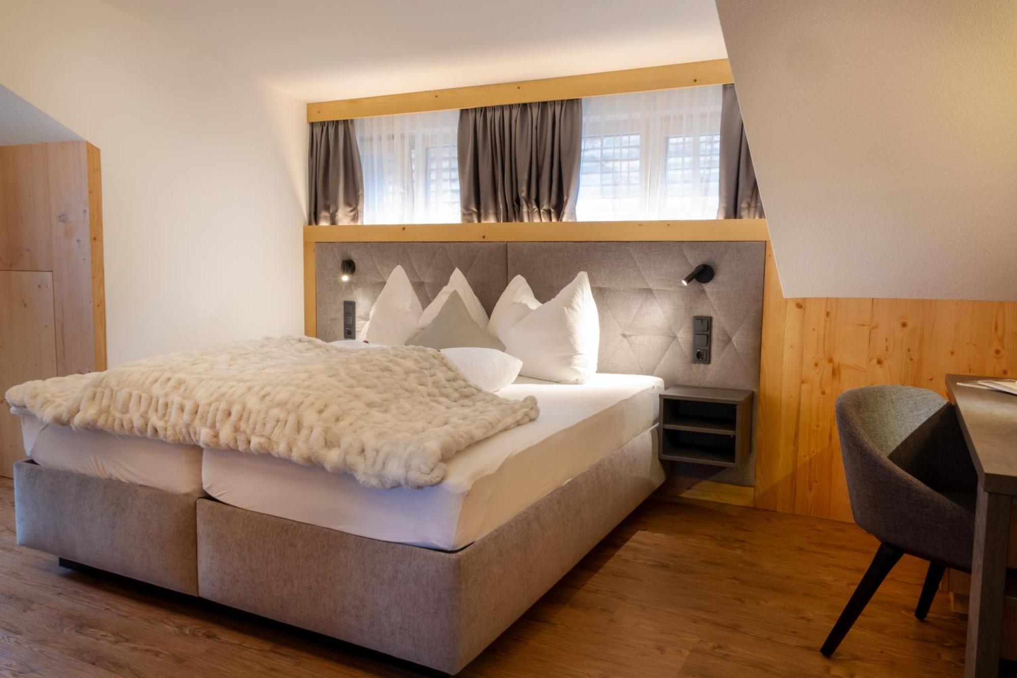 Eggerstueberl Otel Ischgl Dış mekan fotoğraf
