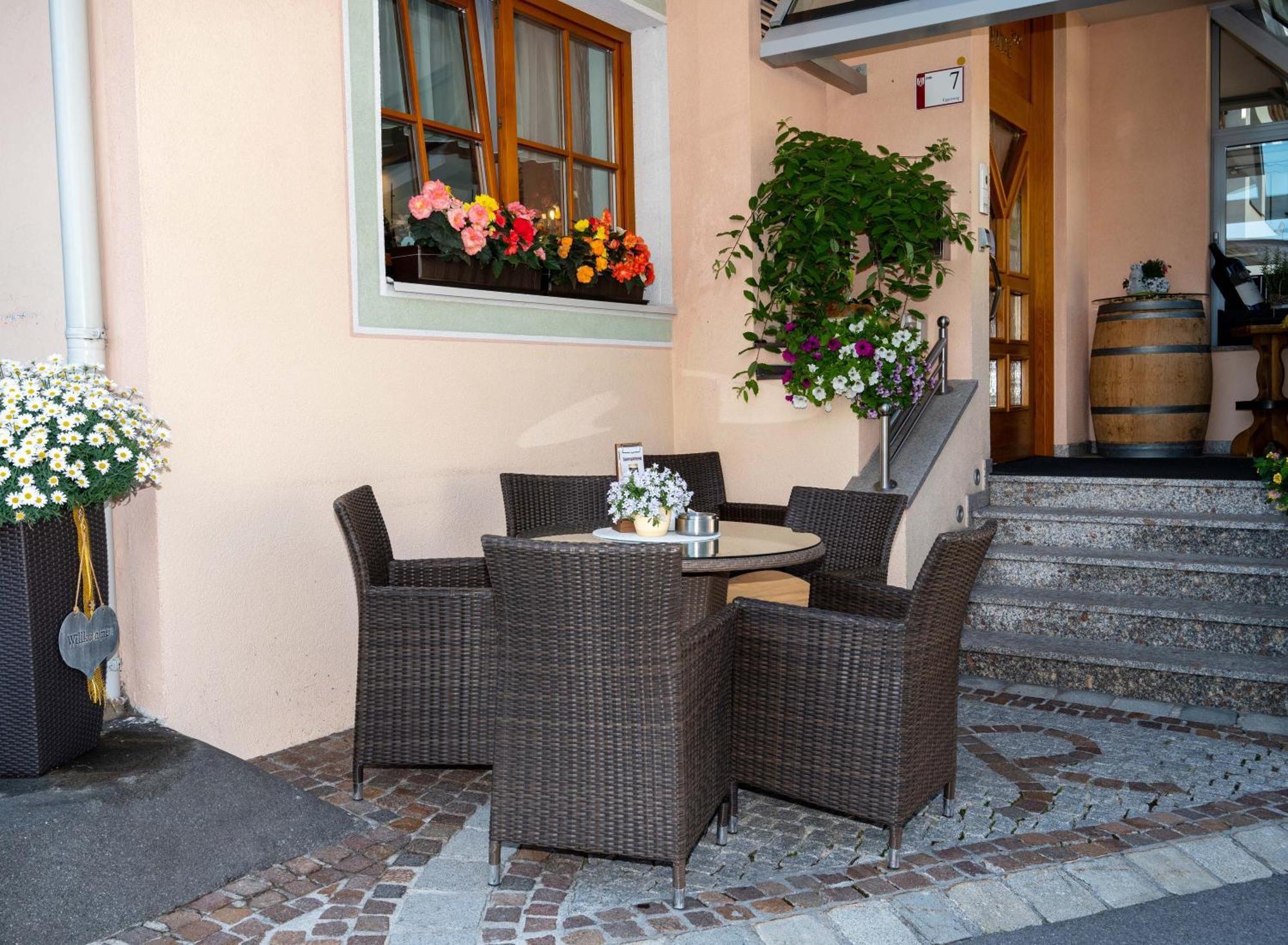 Eggerstueberl Otel Ischgl Dış mekan fotoğraf